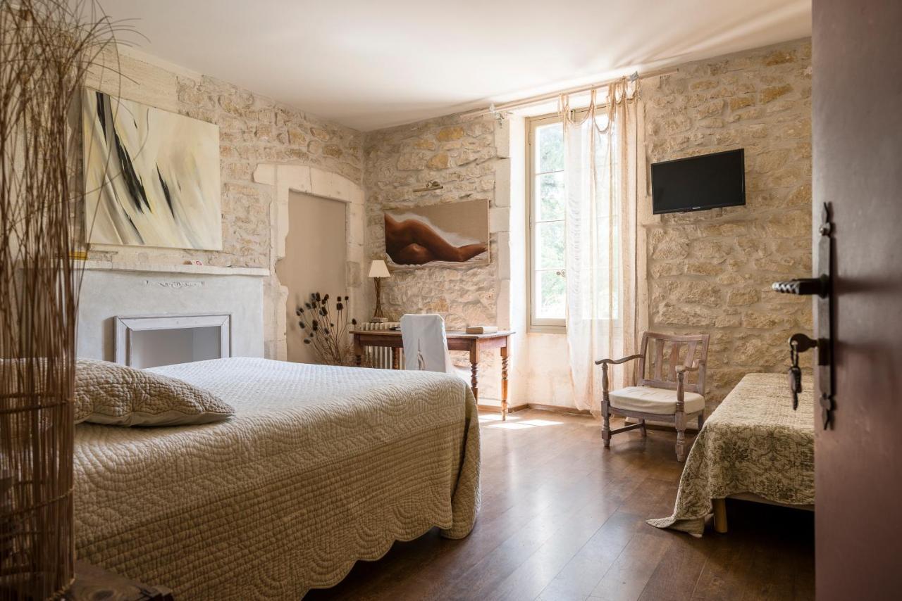 Hotel Mas Vidau Porte Des Alpilles Saint-Étienne-du-Grès Exterior foto